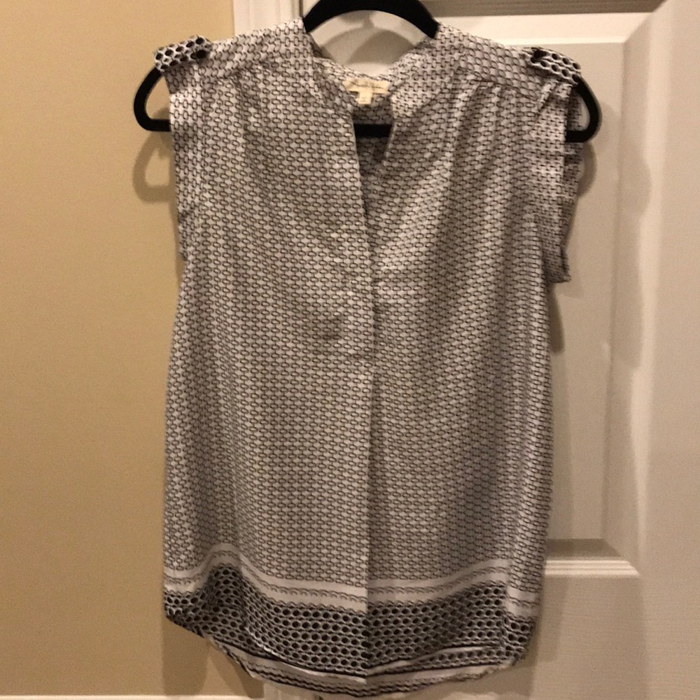 Cap sleeve blouse